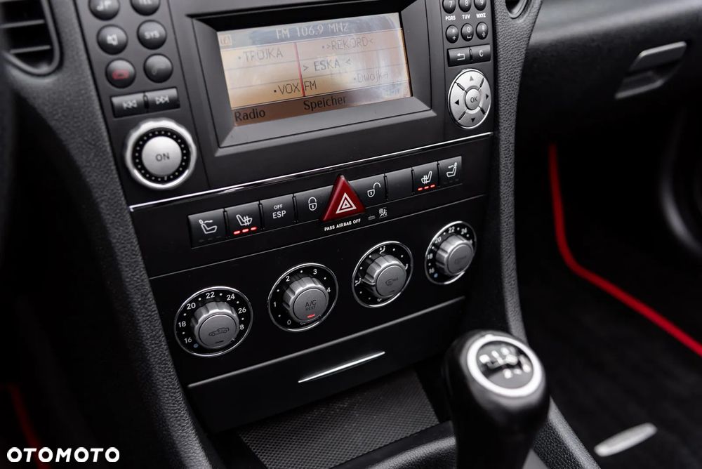 Mercedes-Benz SLK 200 BlueEFFICIENCY Edition 1 - 24