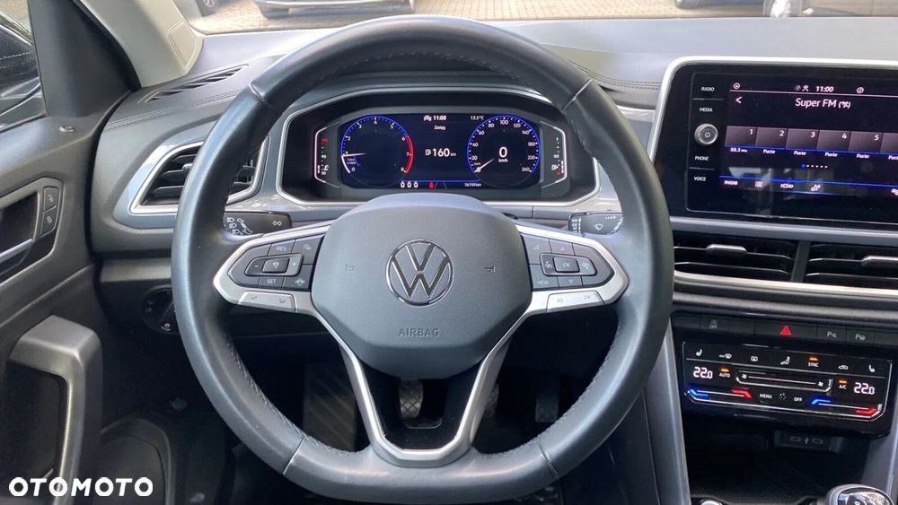 Volkswagen T-Roc - 17