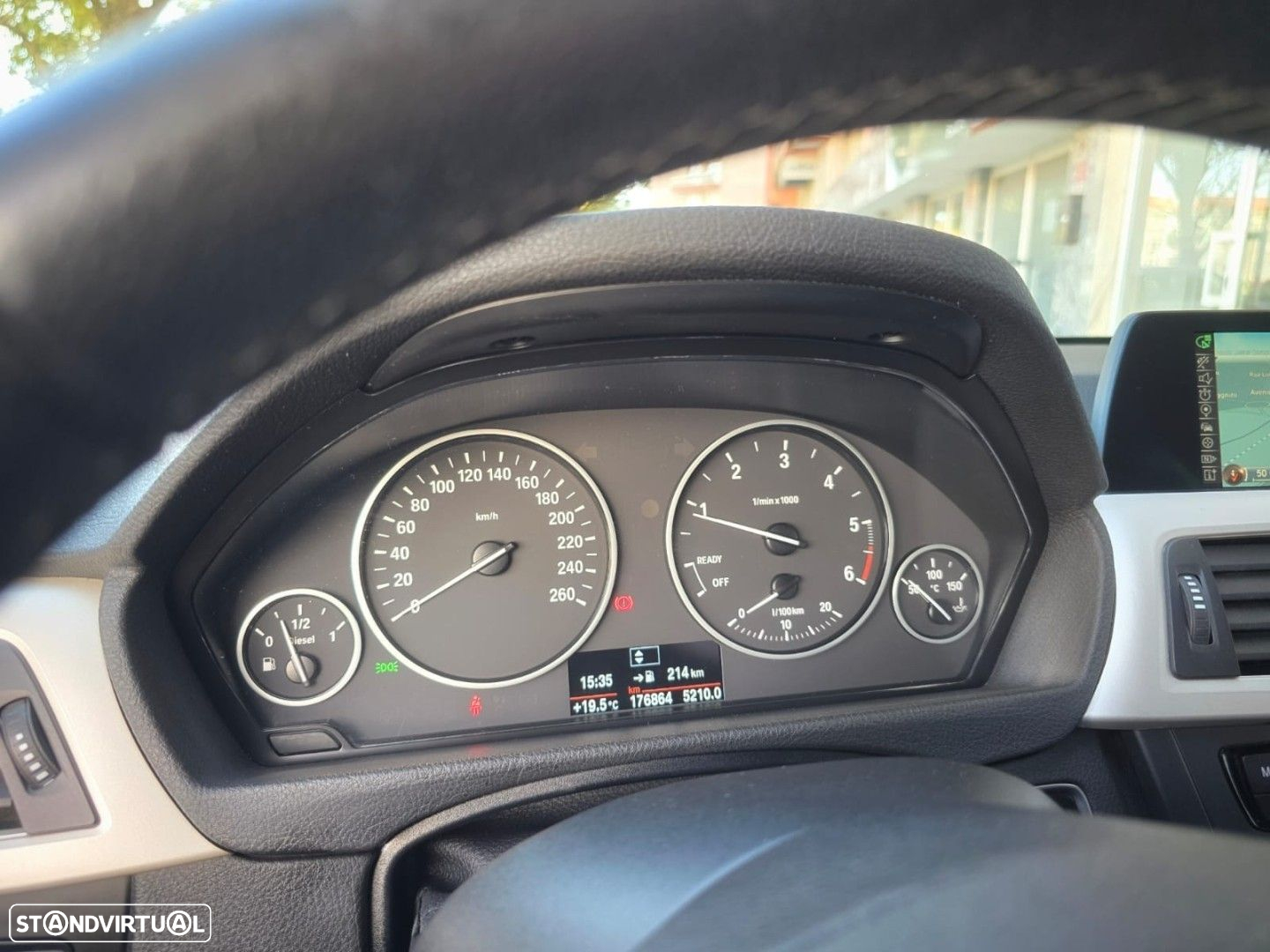 BMW 318 d Touring - 18