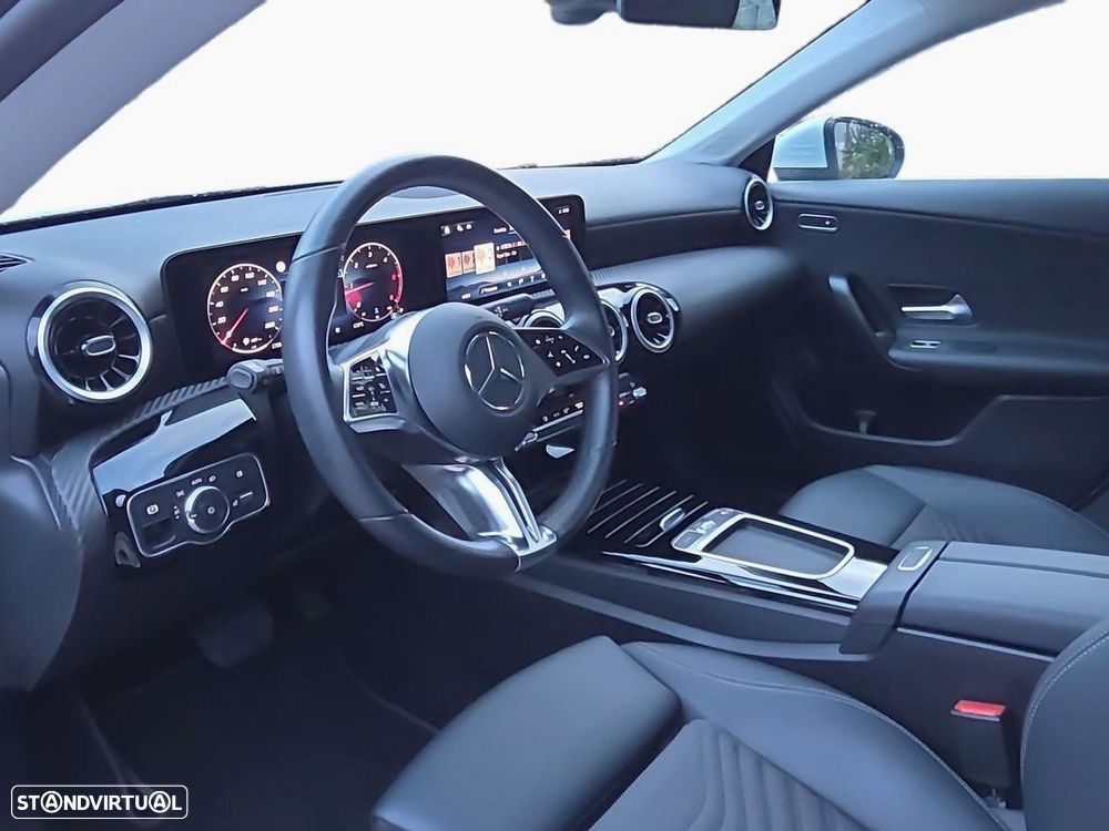 Mercedes-Benz CLA 180 d Shooting Brake Style Plus Aut. - 10