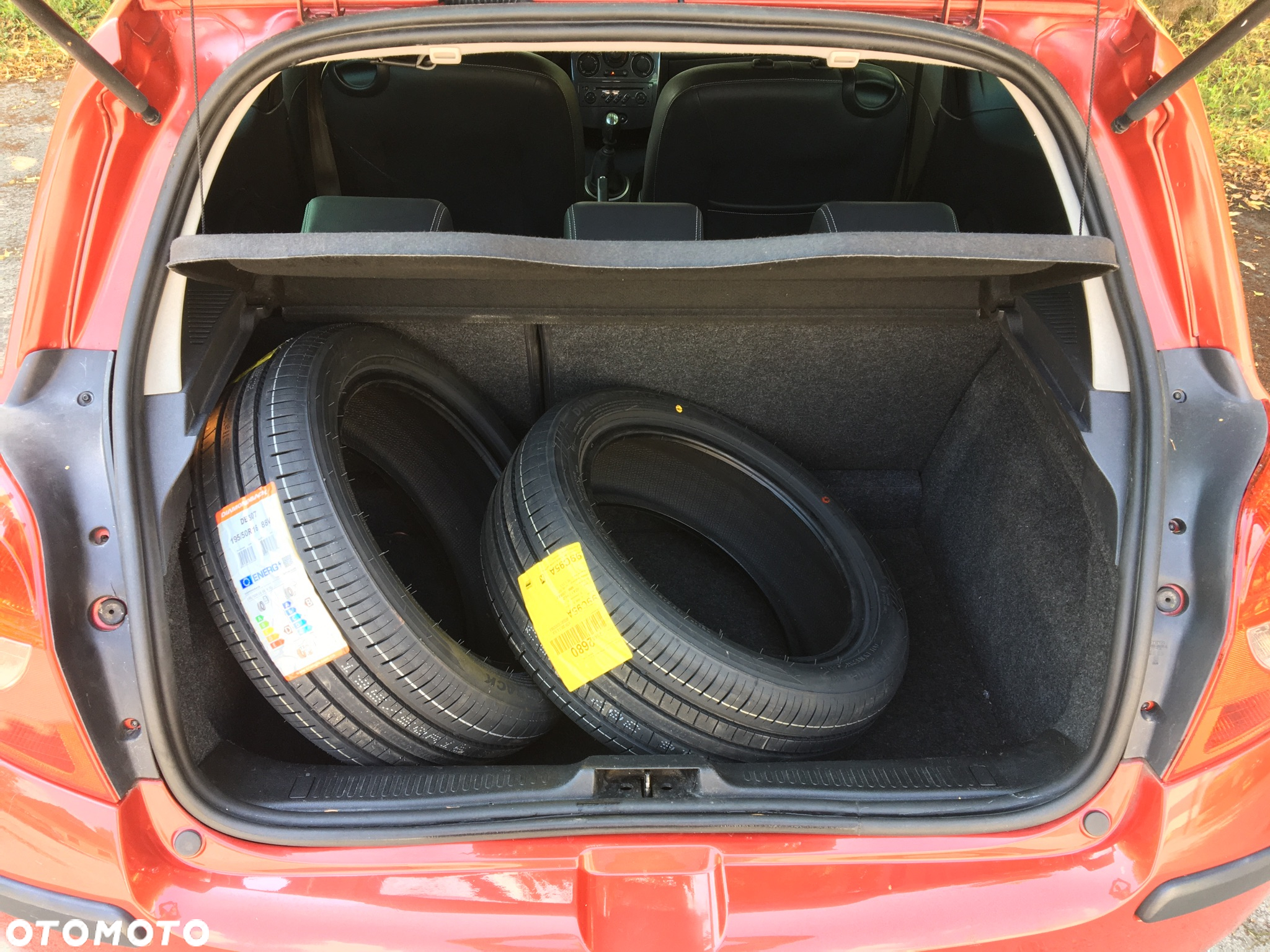 Renault Clio 1.5 dCi FAP Privilege - 12
