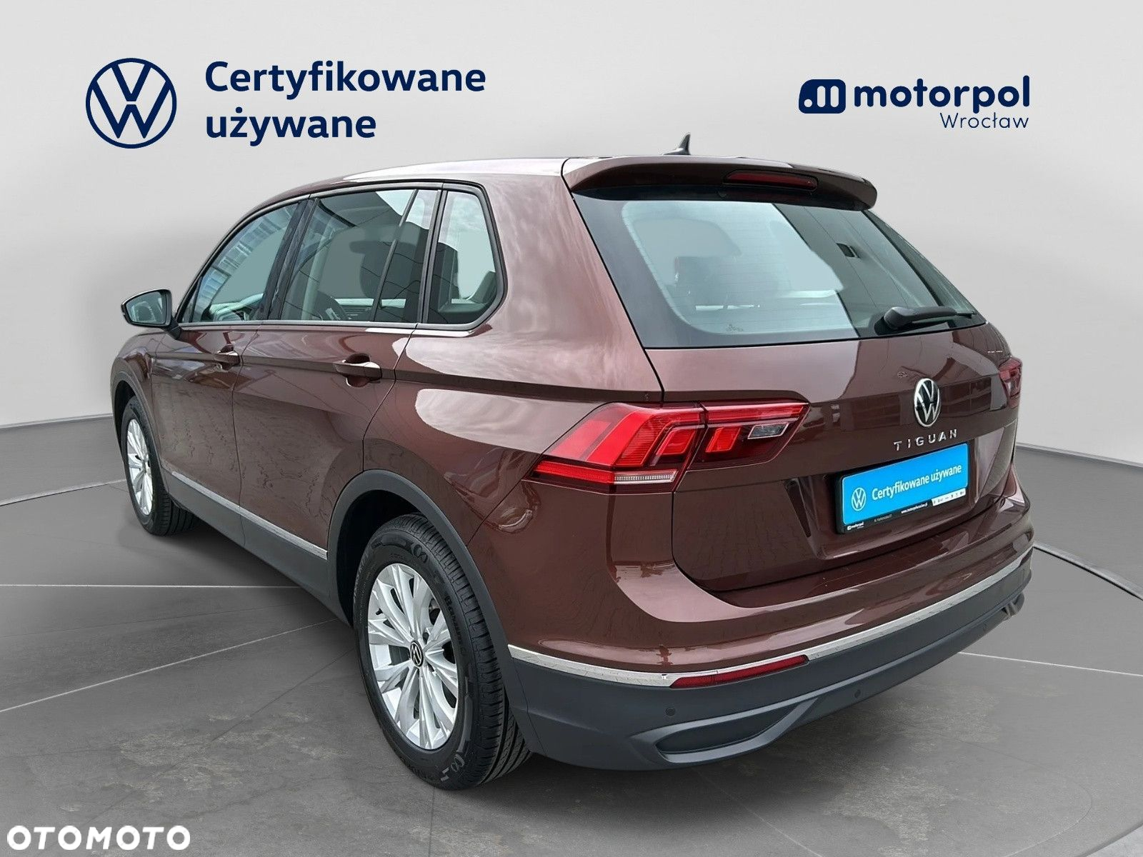 Volkswagen Tiguan - 2