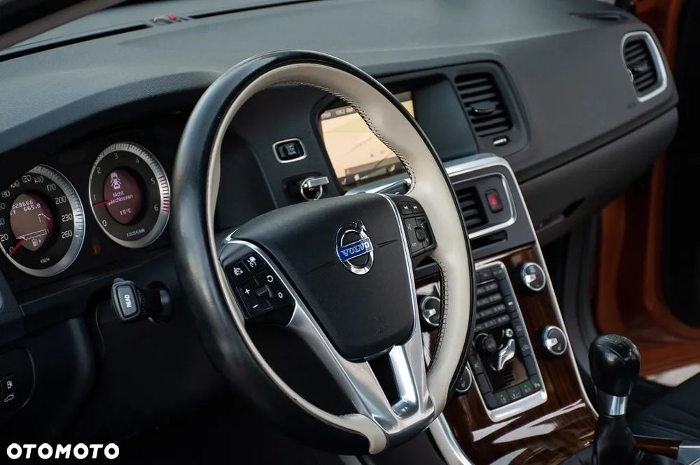 Volvo S60 - 23