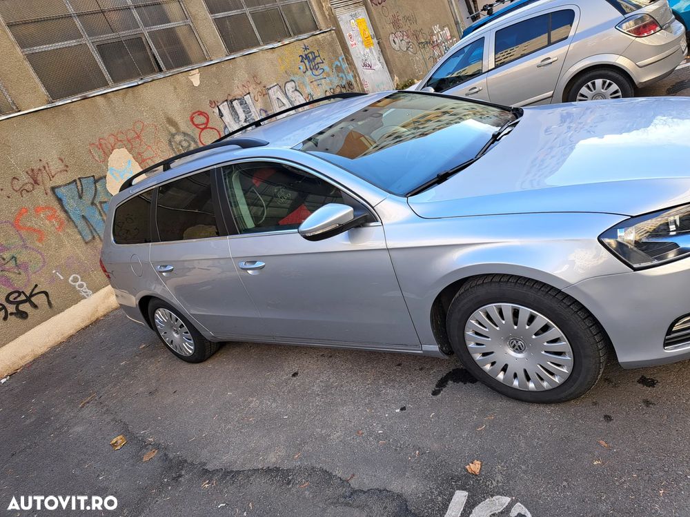 Volkswagen Passat 2.0 TDI Comfortline - 10