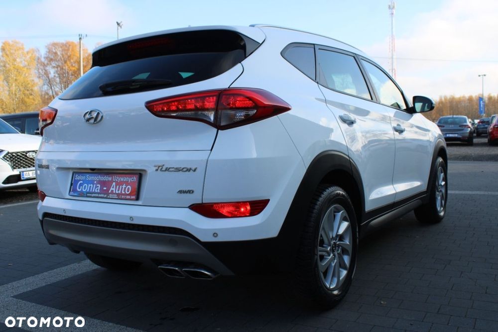 Hyundai Tucson - 16