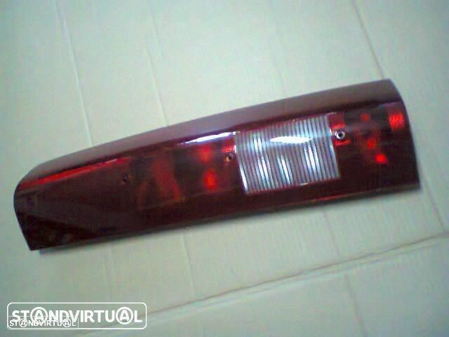 Farolins tras Iveco Daily 2000 até 2006 NOVOS - 1