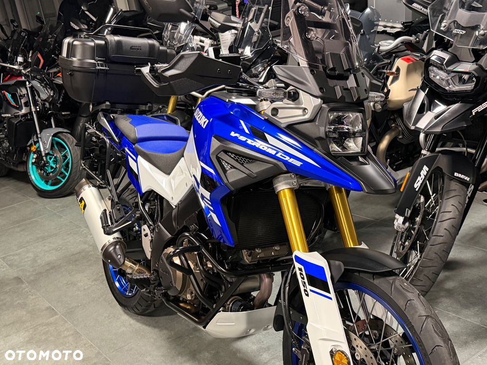 Suzuki V-STROM - 22