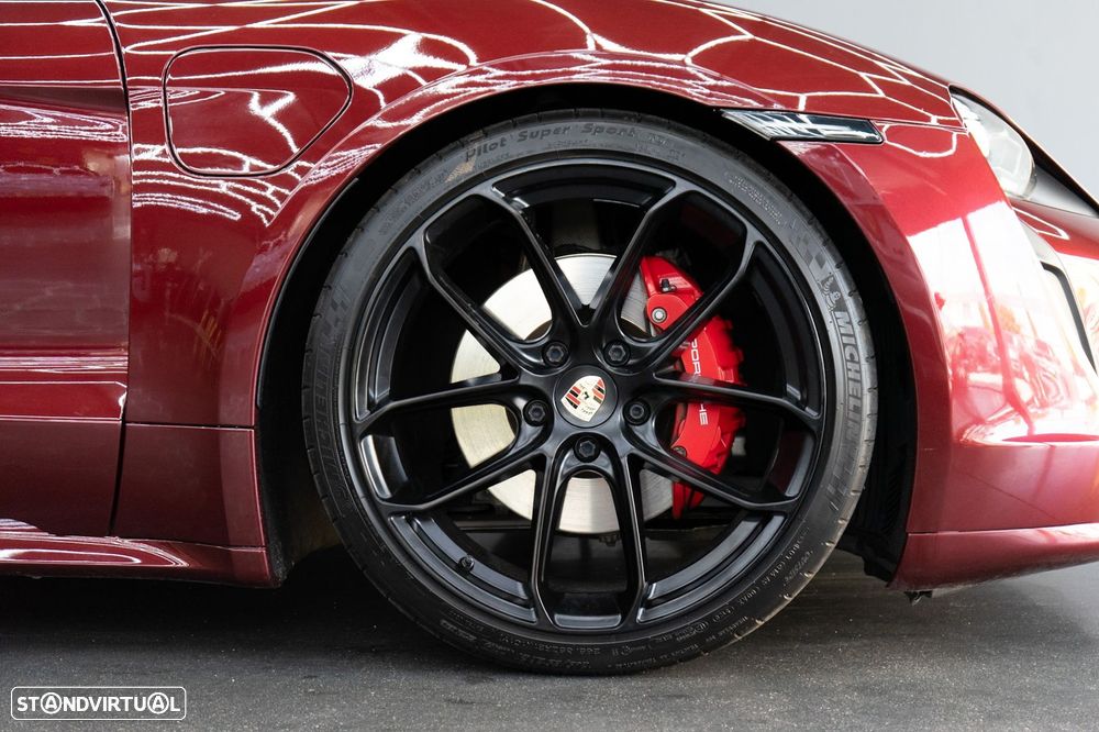 Porsche Taycan 4S - 12