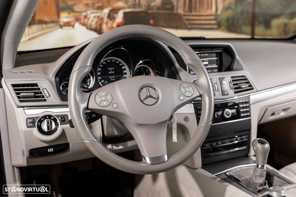 Mercedes-Benz E 220 CDi Avantgarde BlueEfficiency - 14