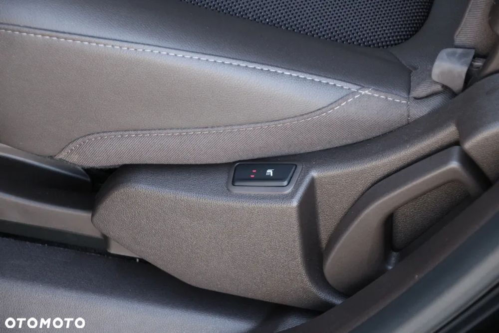 Renault Espace TCe 225 EDC GPF BUSINESS EDITION - 20