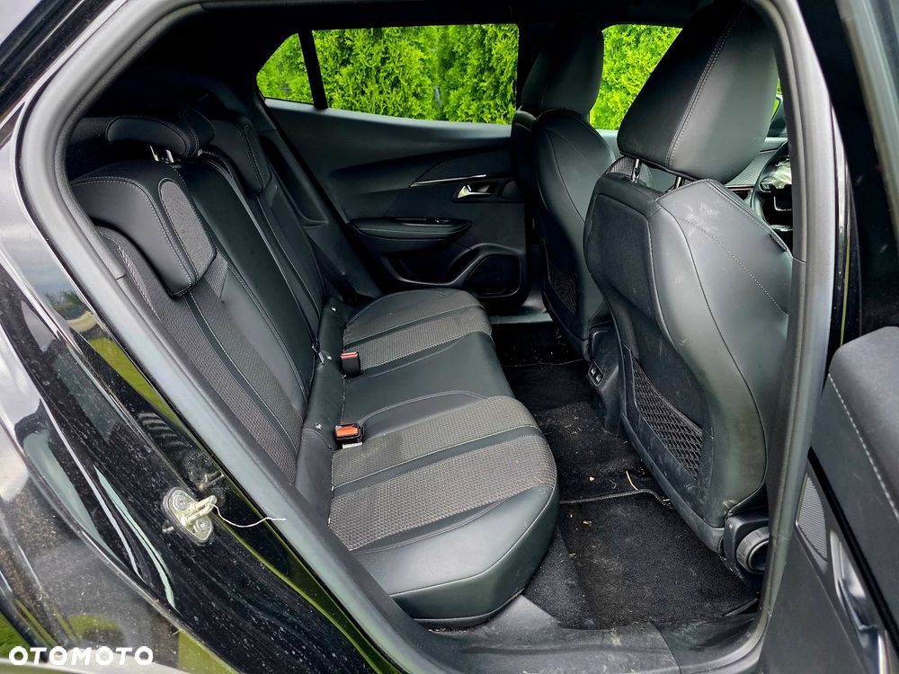 Peugeot 2008 1.5 BlueHDi GT Line S&S EAT8 - 15