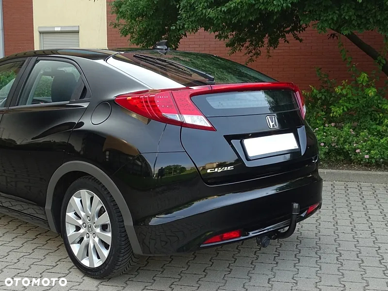 Honda Civic 1.4 i-VTEC Comfort Black Edition - 38