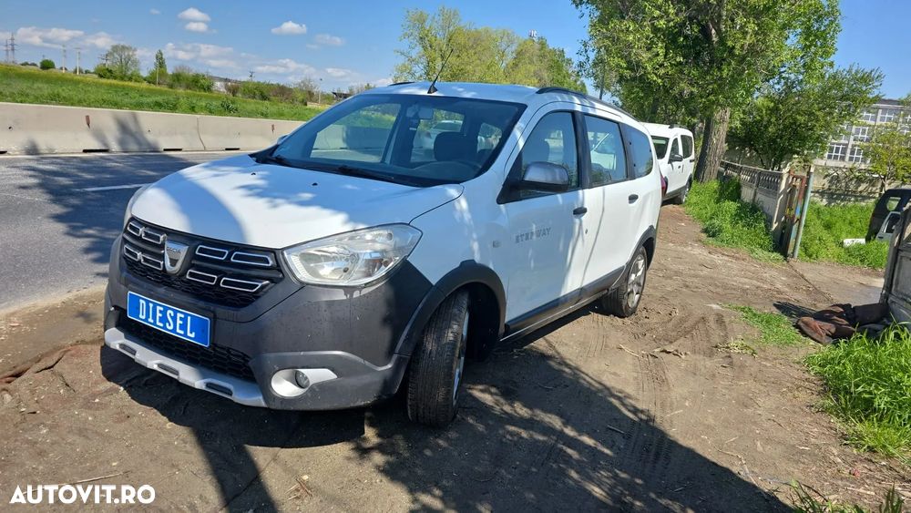 Dacia Dokker dCi 90 Stepway - 3