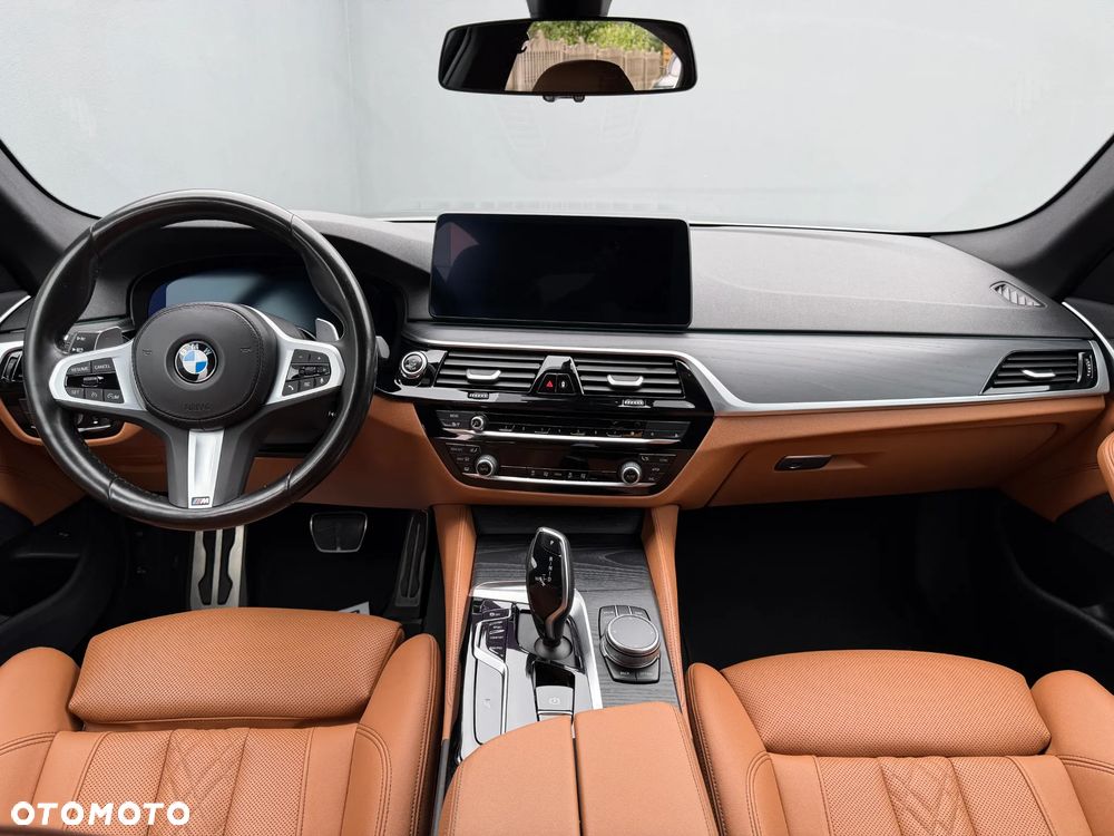 BMW Seria 5 530i mHEV M Sport sport - 32