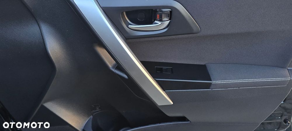 Toyota Auris 1.8 HSD Prestige - 22