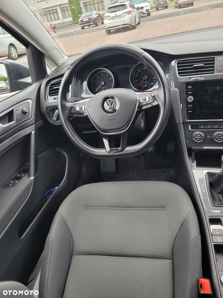 Volkswagen Golf 1.5 TSI BMT Evo Comfortline - 11