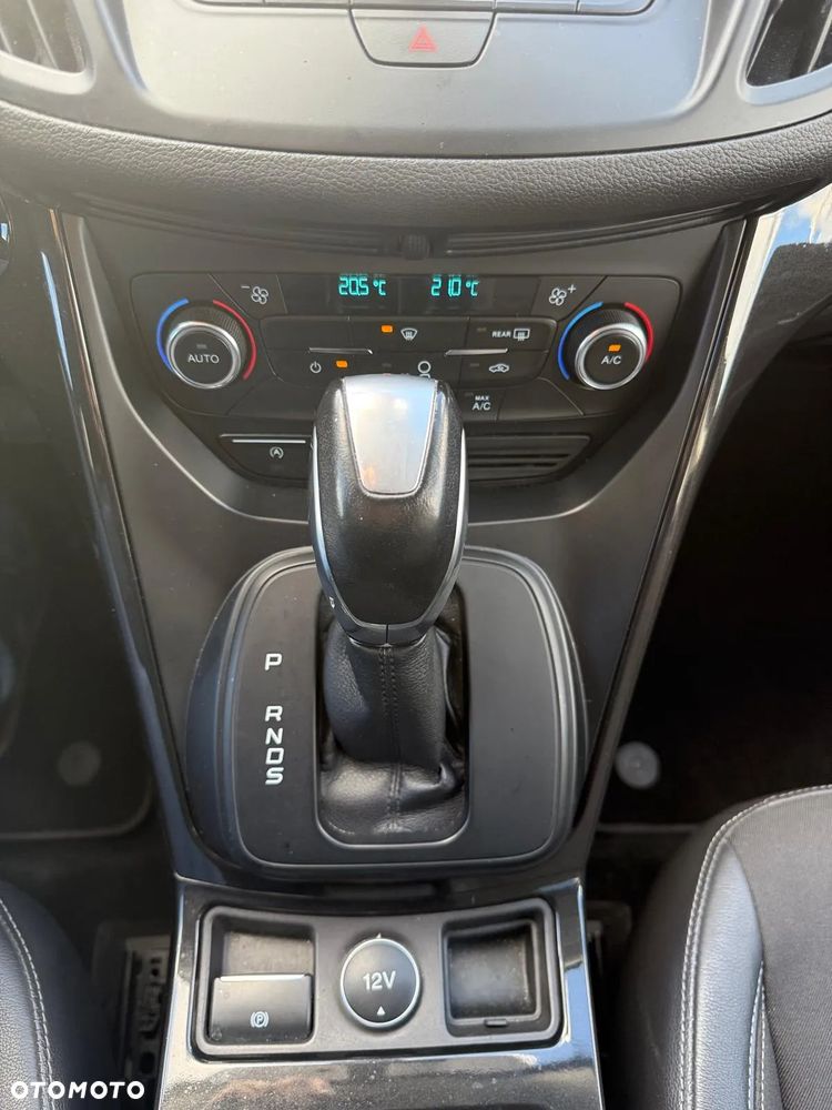 Ford Kuga 2.0 TDCi 4WD Titanium - 14