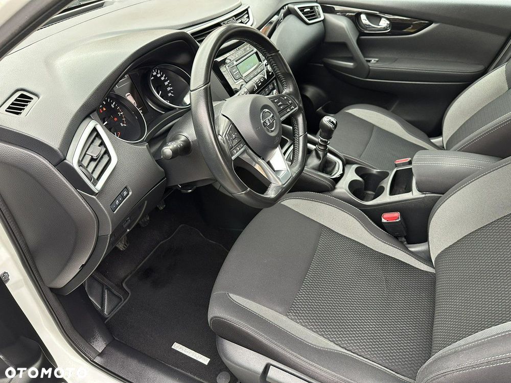 Nissan Qashqai - 13