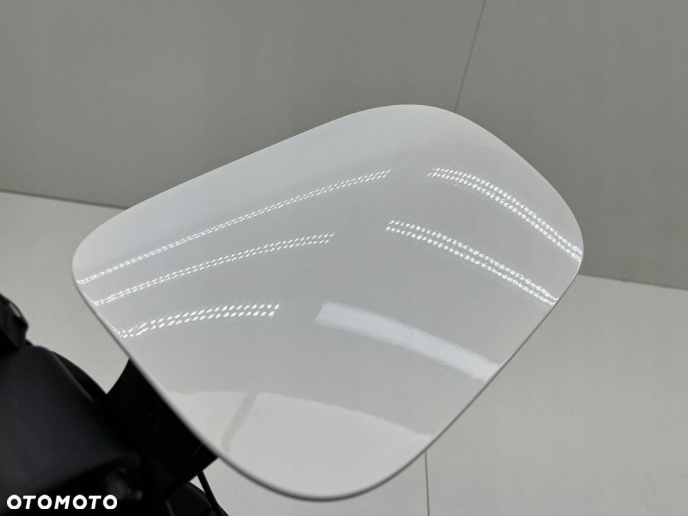 MERCEDES W247 GLB KLAPKA WLEWU PALIWA KOMPLET KOLOR-149 A2476303502 - 3