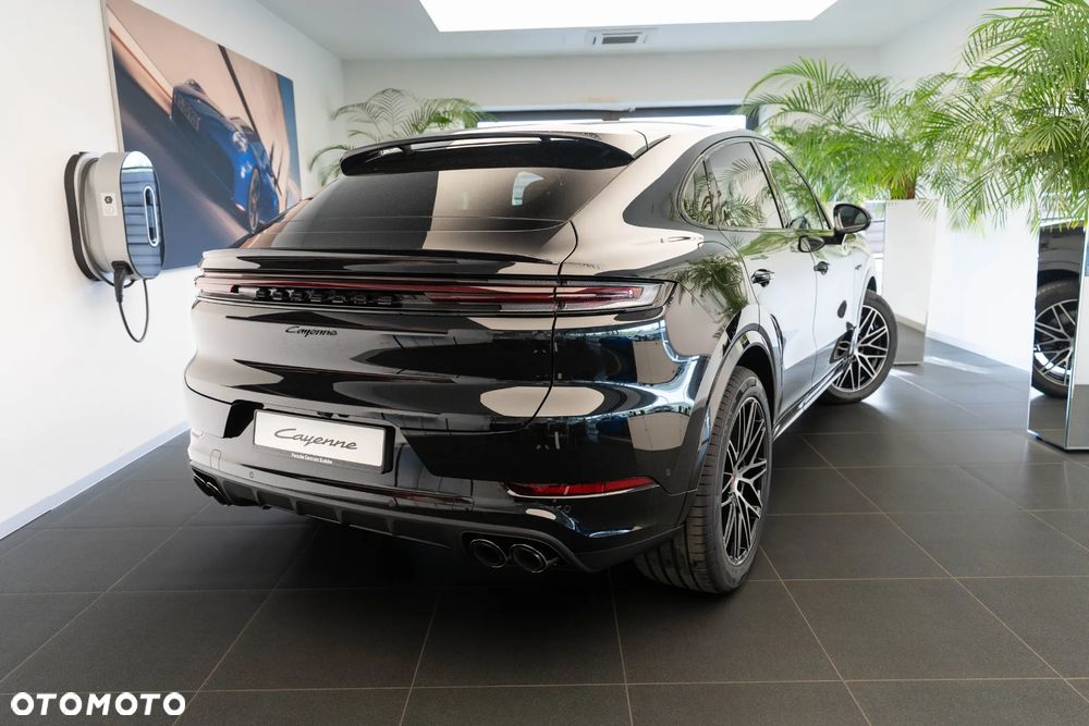 Porsche Cayenne E-Hybrid PHEV Black Edition - 9