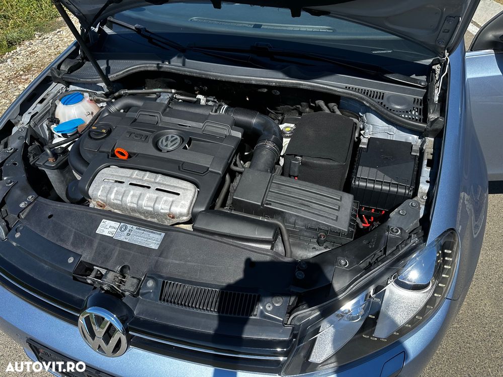 Volkswagen Golf - 14