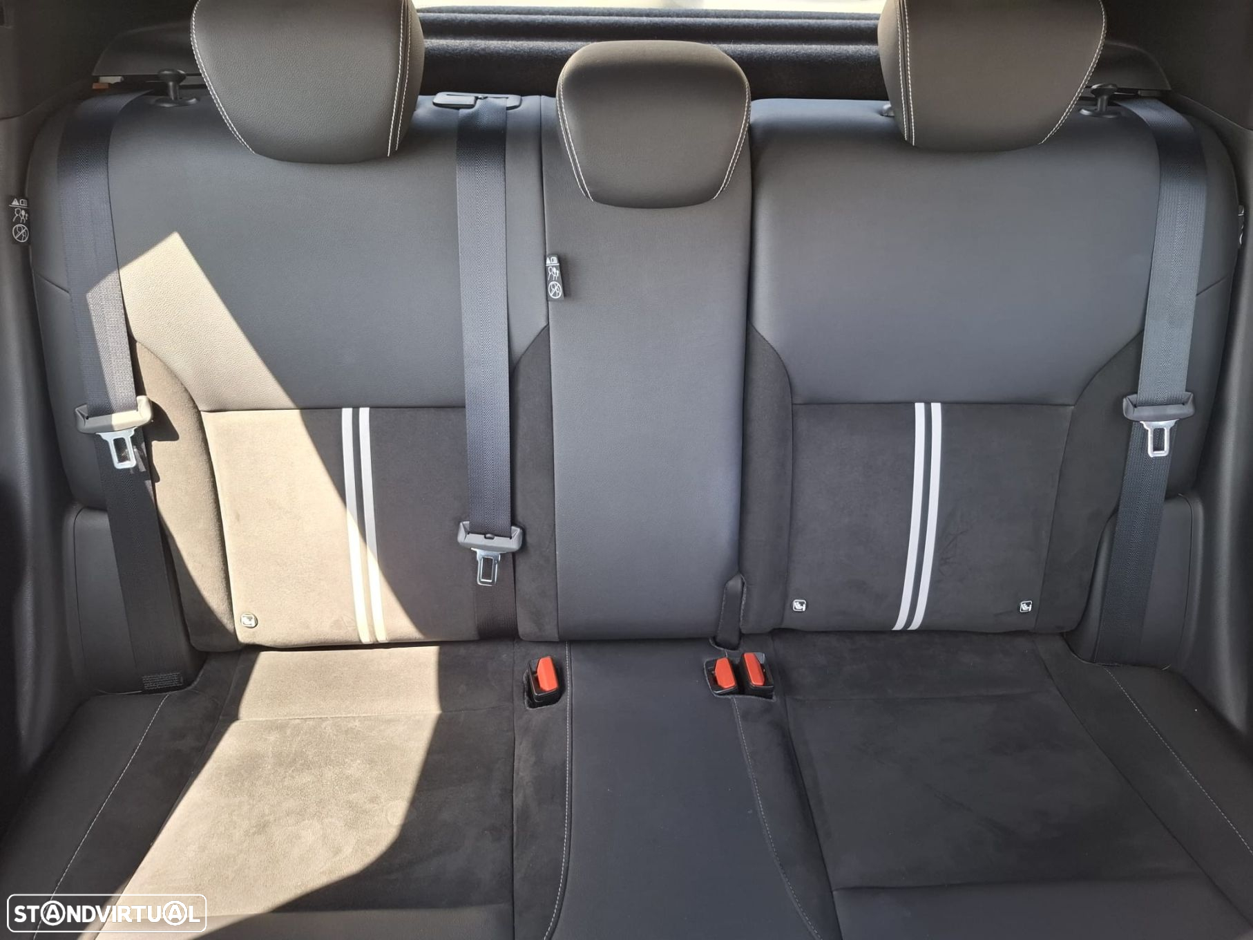 Nissan Micra 1.0 DIG-T N-Sport - 23