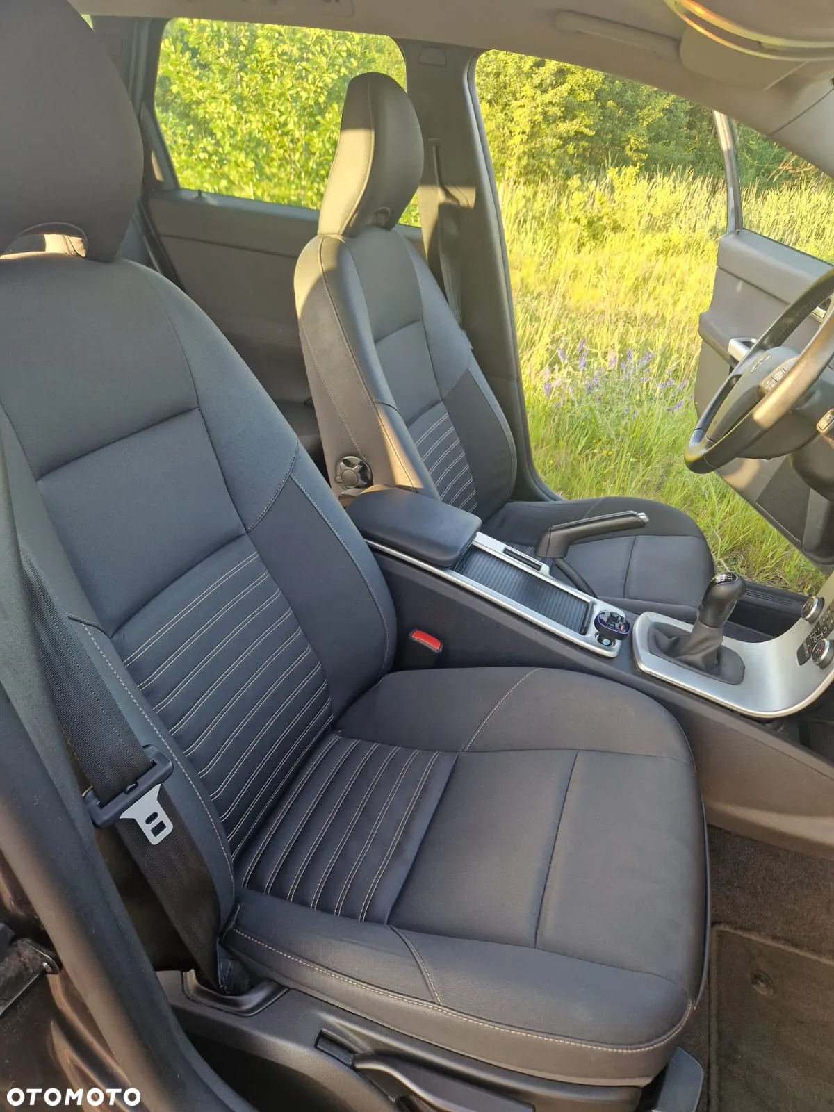 Volvo V50 D3 Momentum - 14
