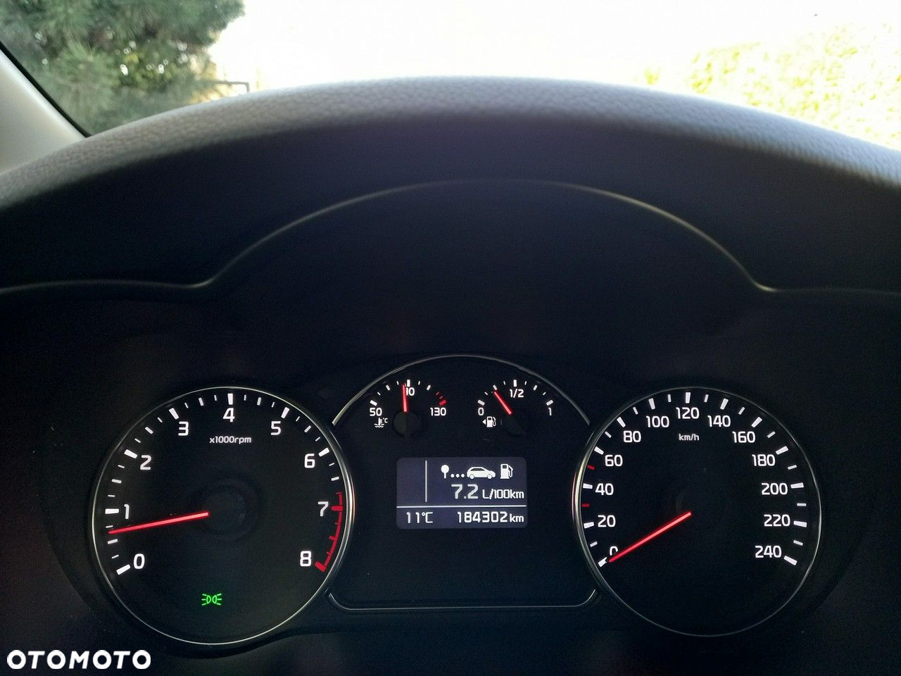 Kia Carens 1.6 GDI Dream-Team Edition - 32