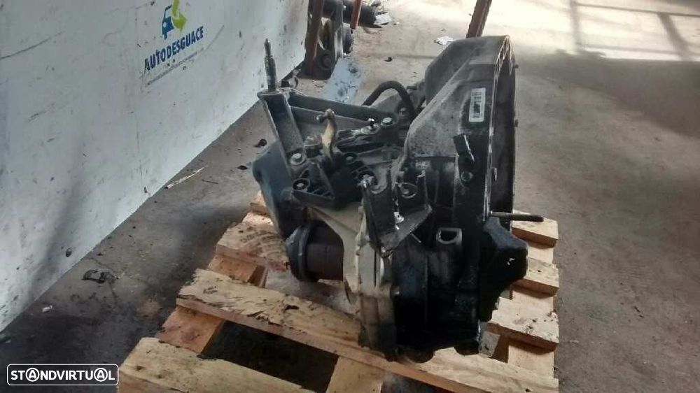 CAIXA VELOCIDADES NISSAN MICRA III 2006 - 1