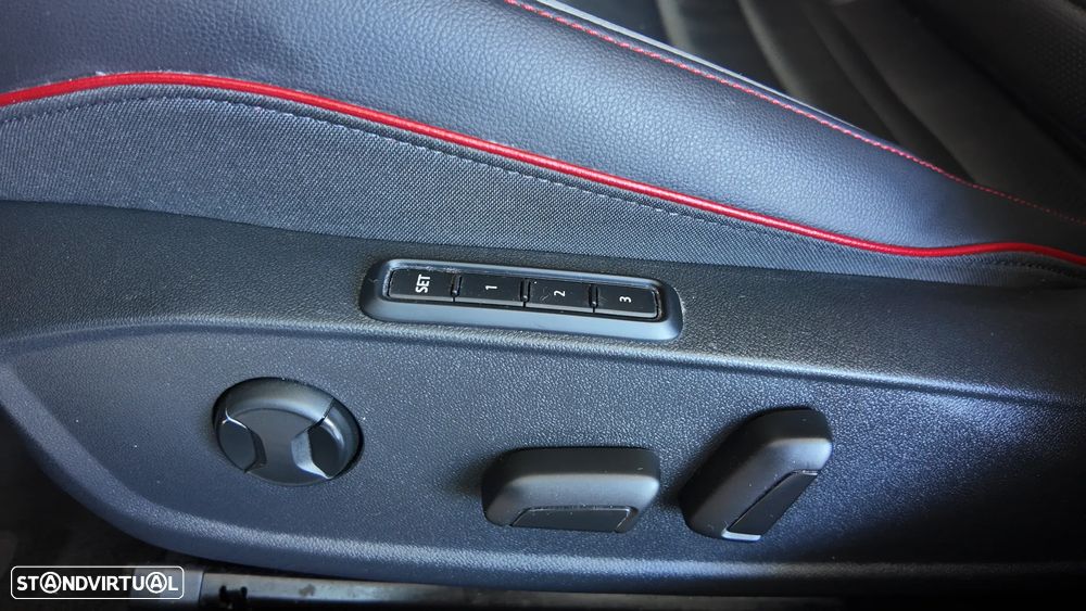 VW Golf GTI (BlueMotion ) DSG Performance - 16