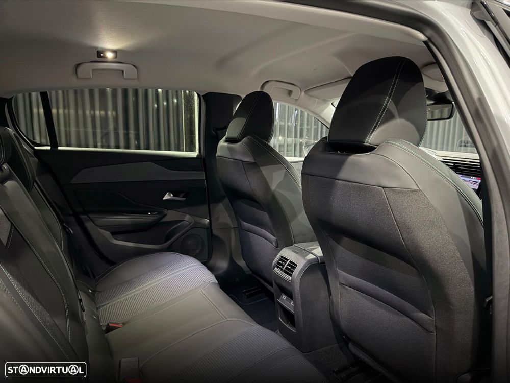 Peugeot 308 1.2 PureTech Allure Pack EAT8 - 34