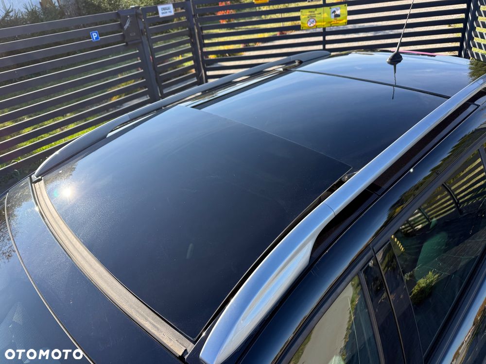 Renault Megane TCe 180 GT - 16
