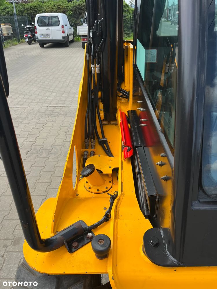 JCB 520-40 4WS - 15