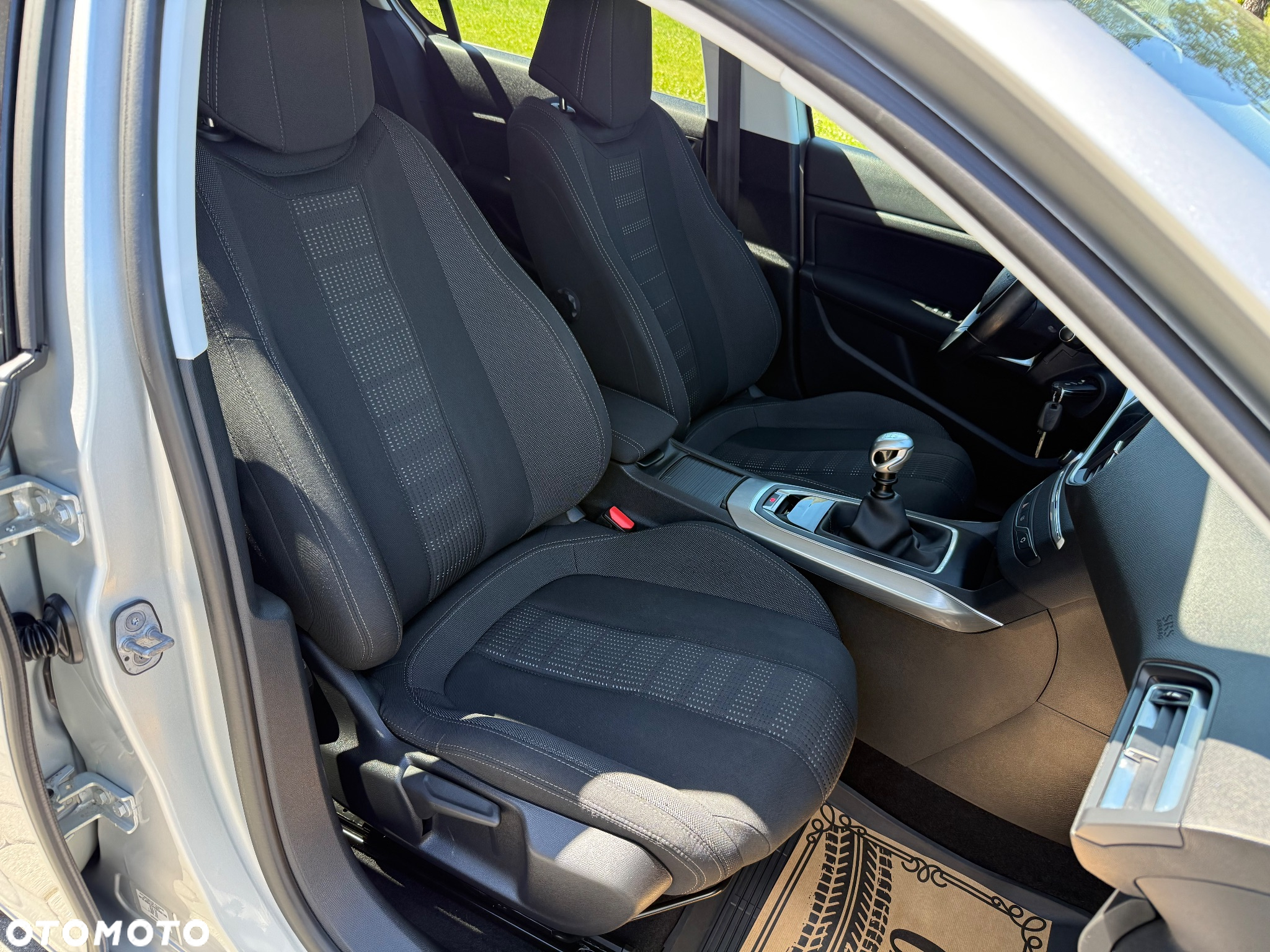 Peugeot 308 BlueHDi FAP 120 Stop & Start Allure - 14