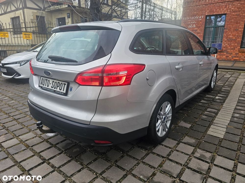 Ford Focus 1.5 TDCi DPF Start-Stopp-System Titanium - 6