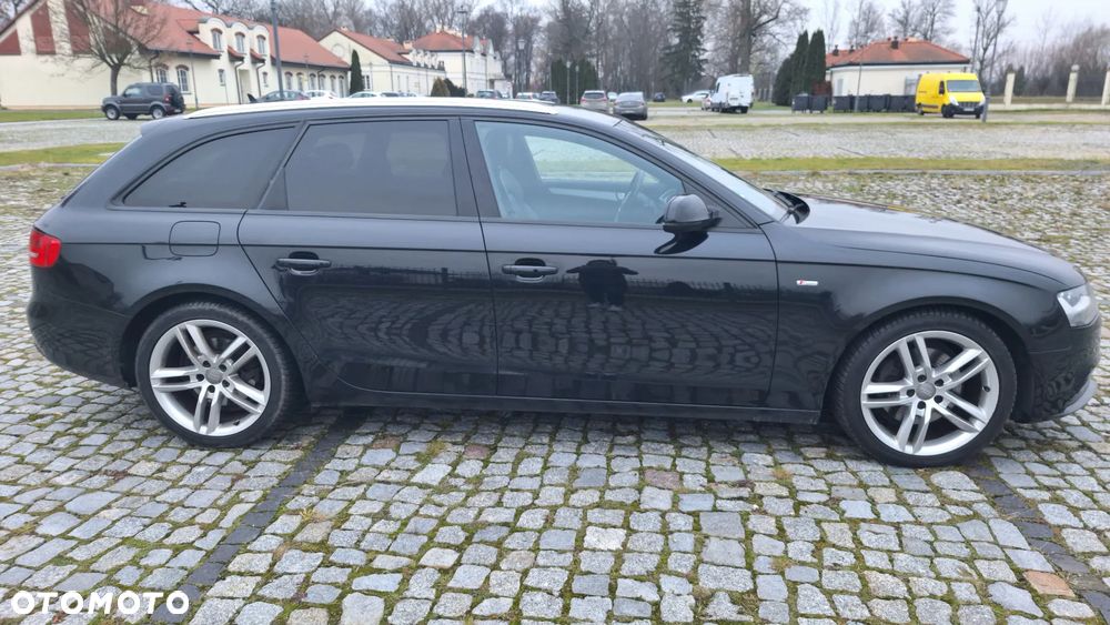 Audi A4 Avant 2.0 TDI DPF quattro S tronic S line Sportpaket - 4
