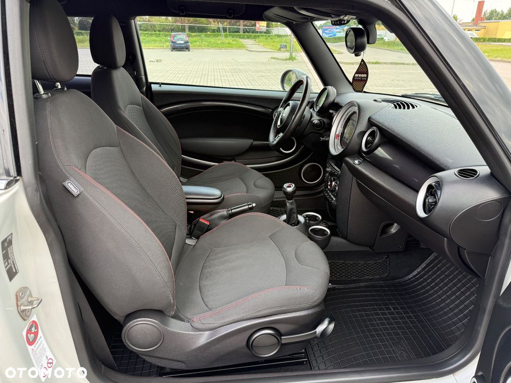 MINI Cooper SD - 19
