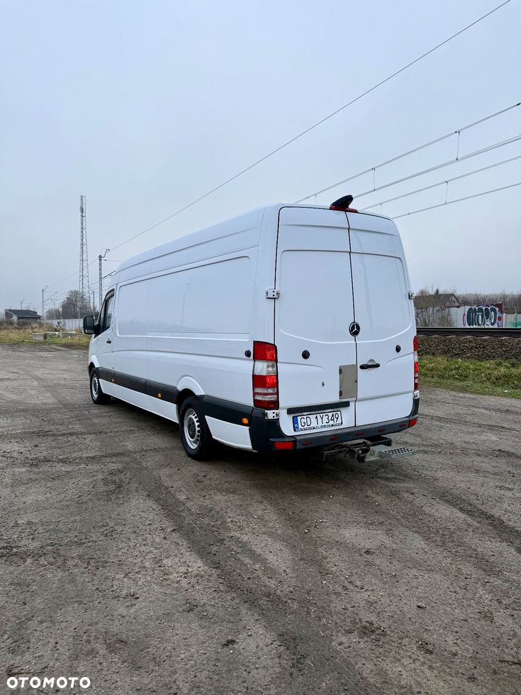 Mercedes-Benz Sprinter - 7