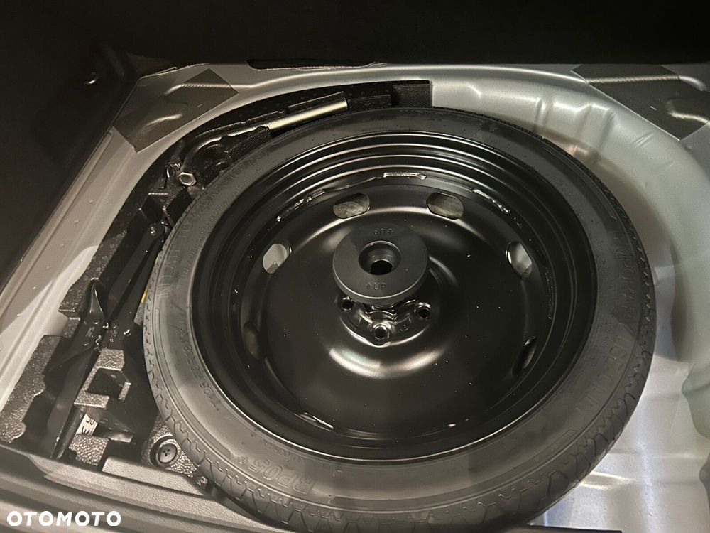 Skoda Karoq 1.5 TSI ACT Sportline DSG - 19