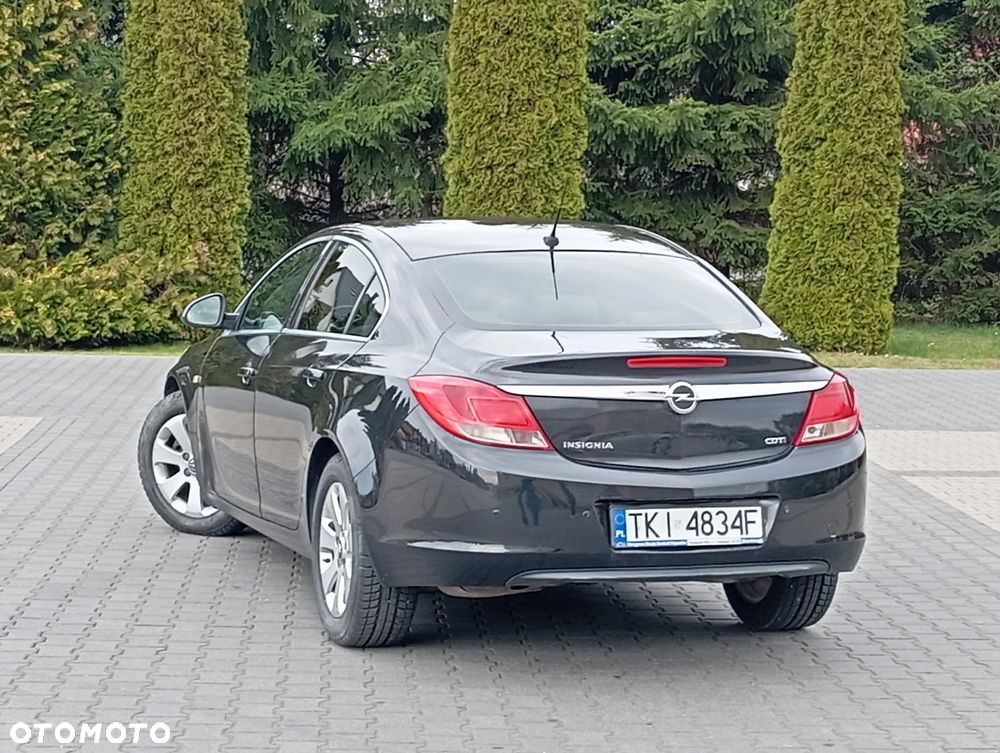 Opel Insignia 2.0 CDTI - 10