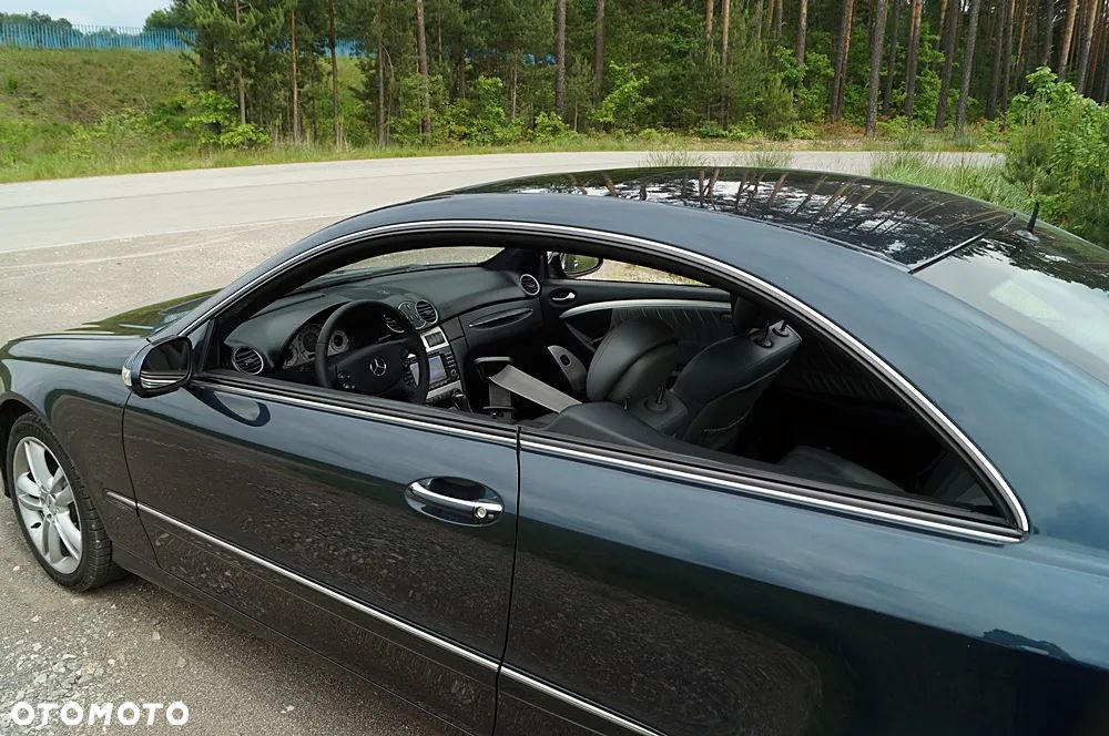 Mercedes-Benz CLK 220 CDI Automatik Avantgarde - 32