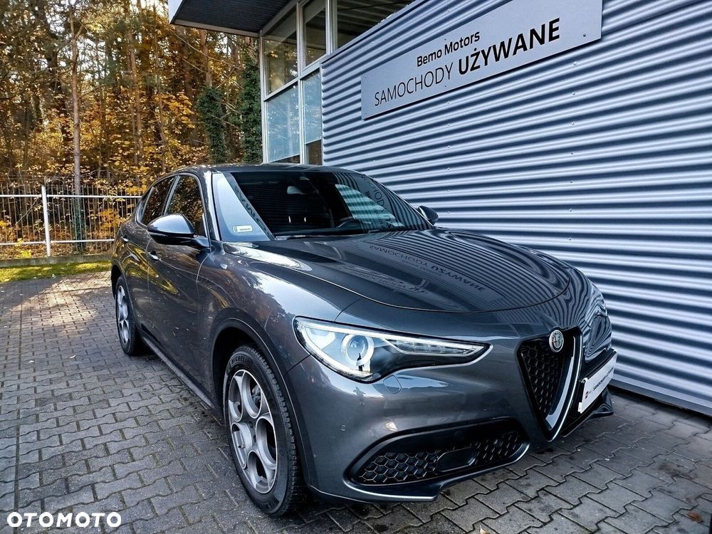 Alfa Romeo Stelvio 2.0 Turbo Sprint Q4 - 10