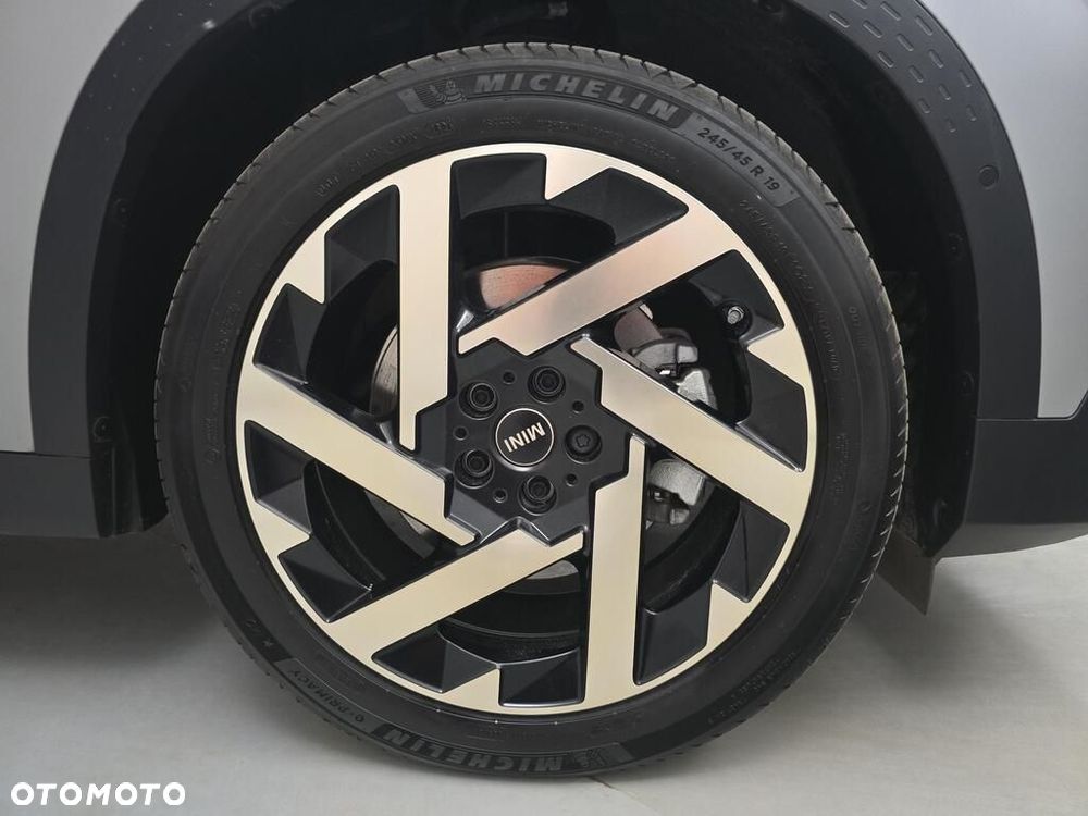 MINI Countryman - 16