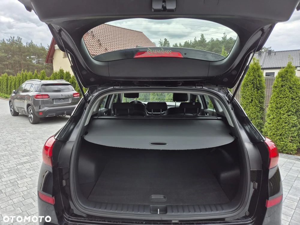Hyundai Tucson 1.6 GDi 2WD Trend - 11