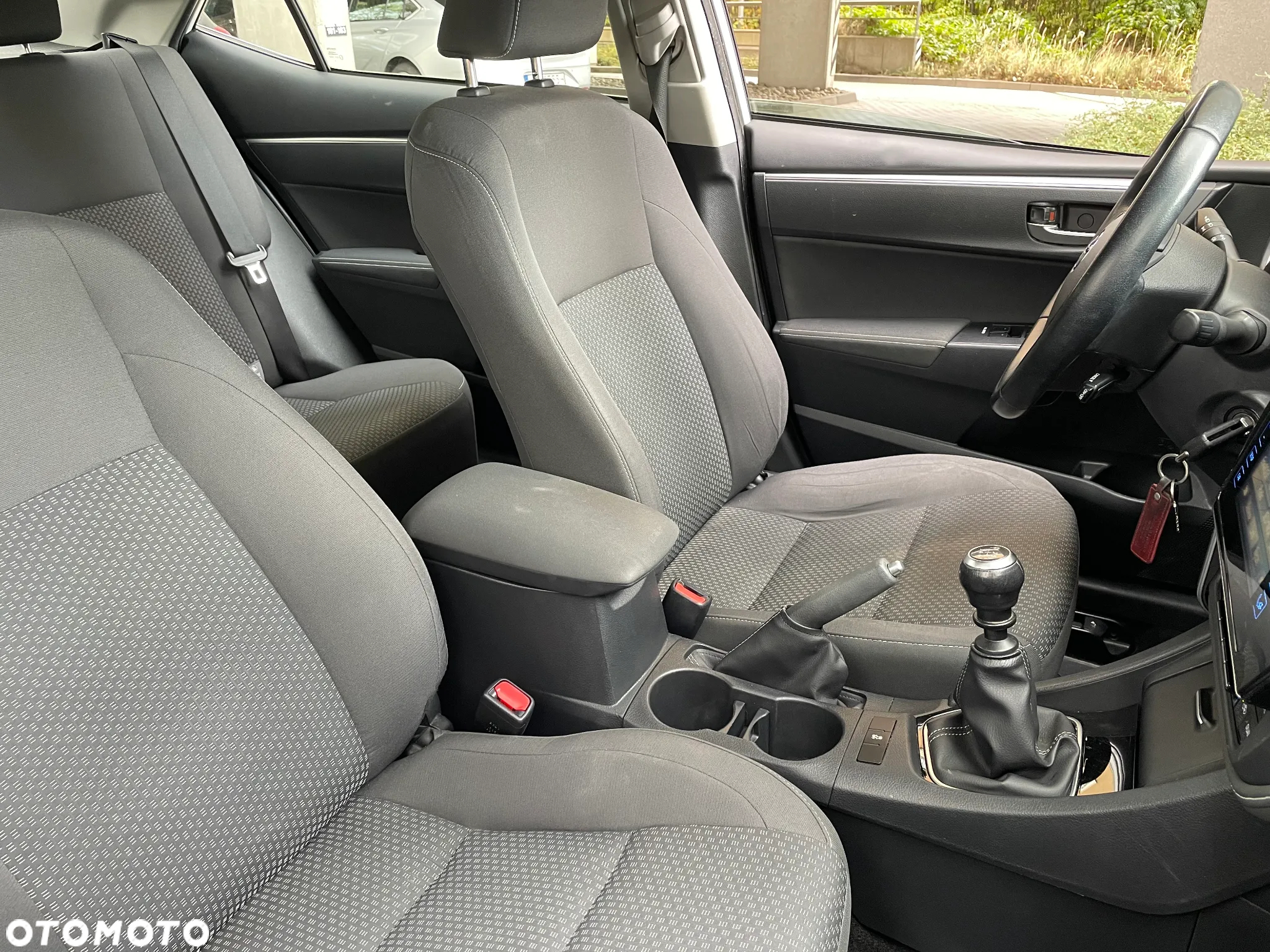 Toyota Corolla 1.6 Active - 7