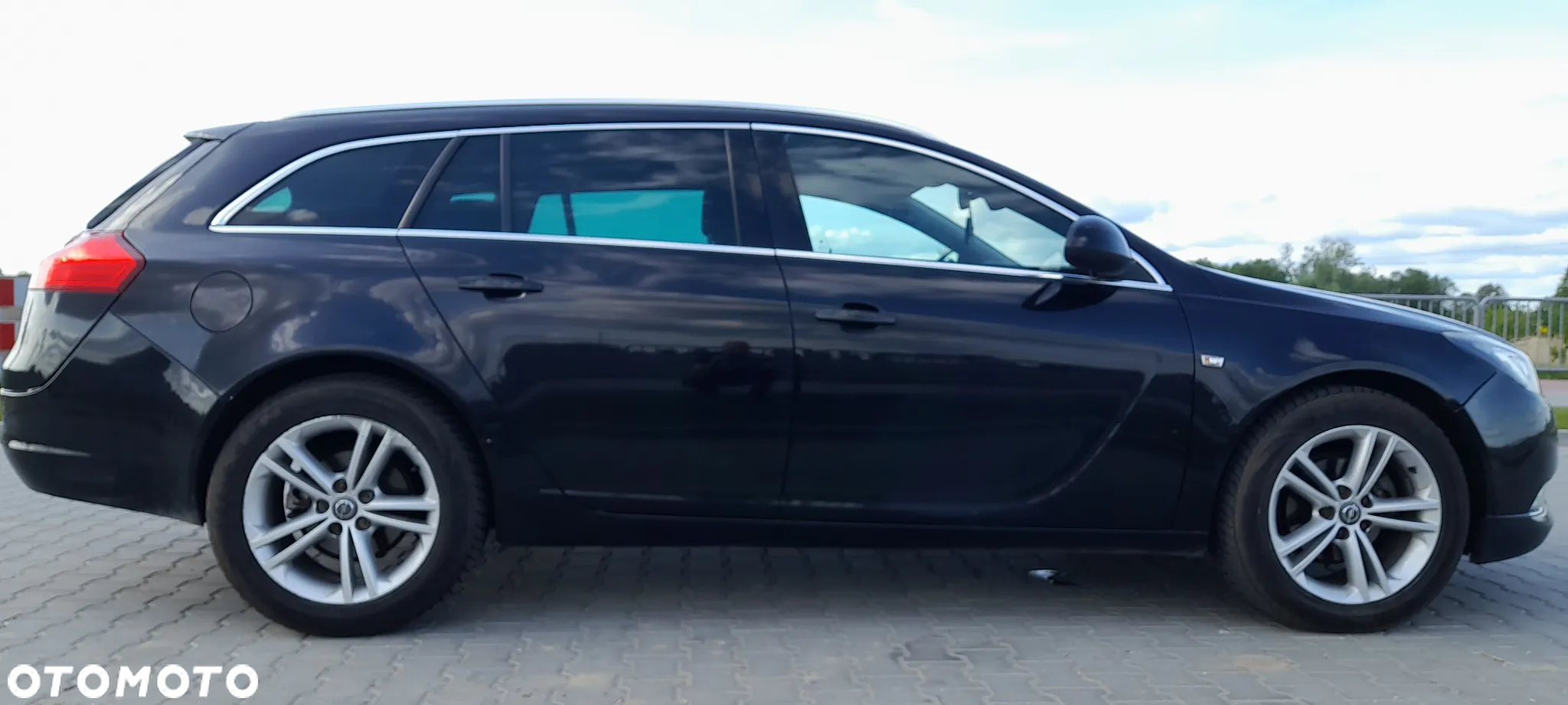 Opel Insignia 2.0 CDTI - 11