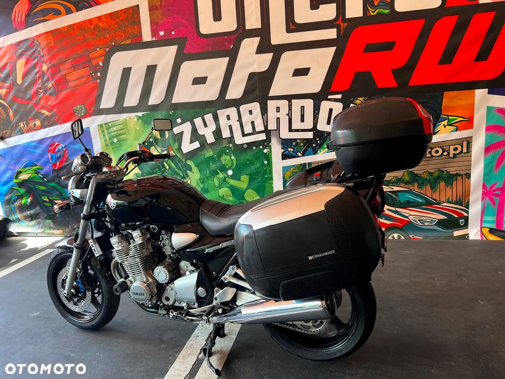 Yamaha XJR - 15