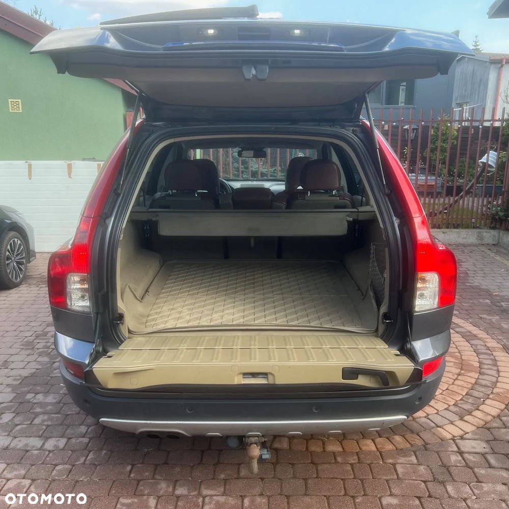 Volvo XC 90 D5 AWD Executive - 28