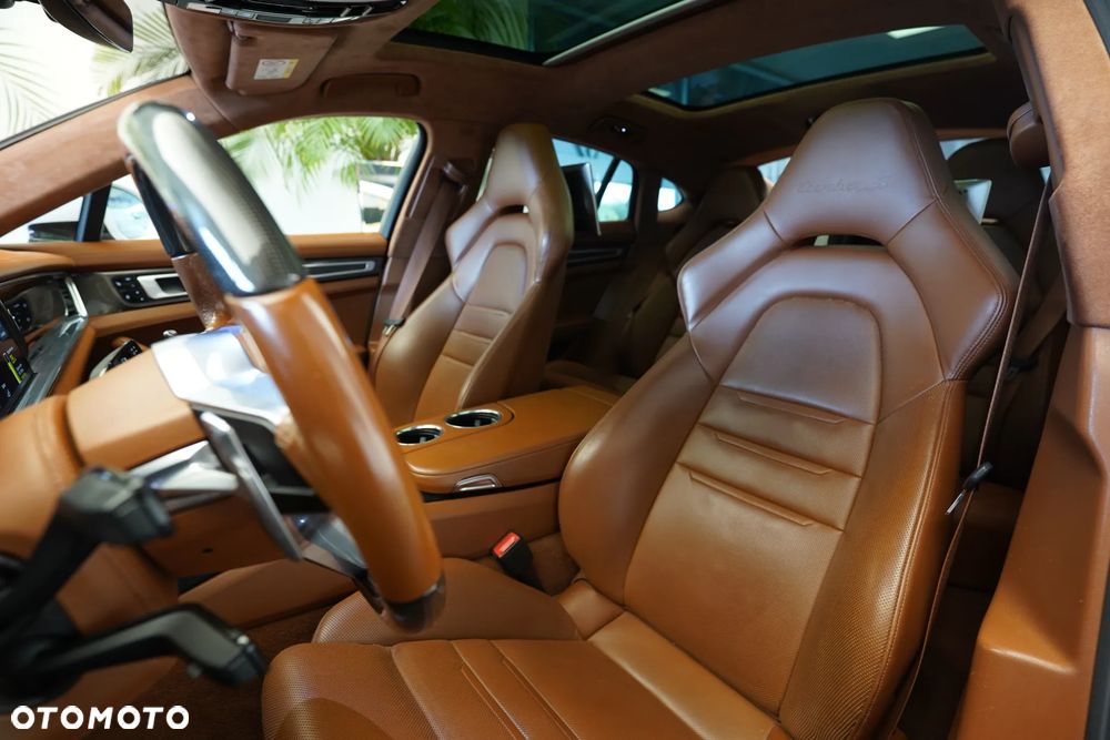 Porsche Panamera Turbo S e-Hybrid - 20