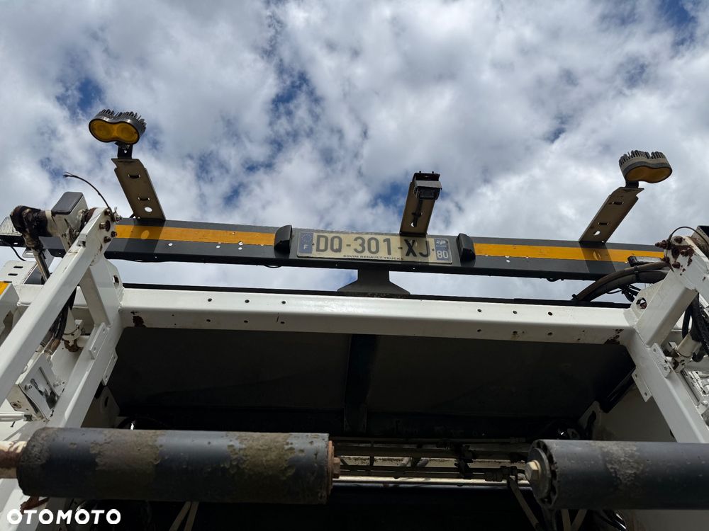 Renault D320 / 6x2 / ŚMIECIARKA / EURO 6 /  SPROWADZONA / STAN BDB / / / - 26